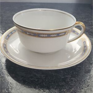 VINTAGE Syracuse Mistic Blue Cup and saucer